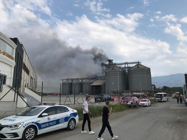 Son dakika: Fabrikada patlama