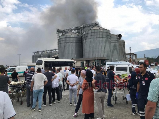 Fabrikadaki patlama sonrası olay yerinden görüntüler