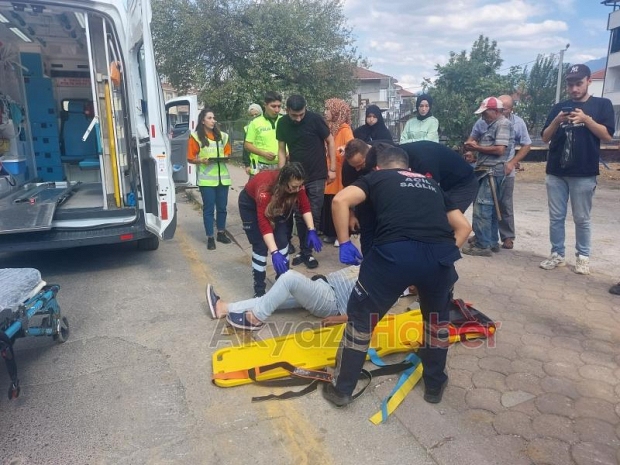 Motosiklet sürücüsü düşerek yaralandı