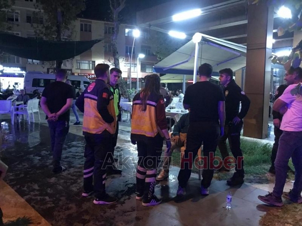 Motosiklet çay bahçesine uçtu