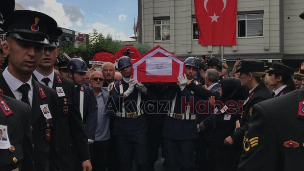 Şehit Astsubay Mehmet Fatih Çangır toprağa verildi