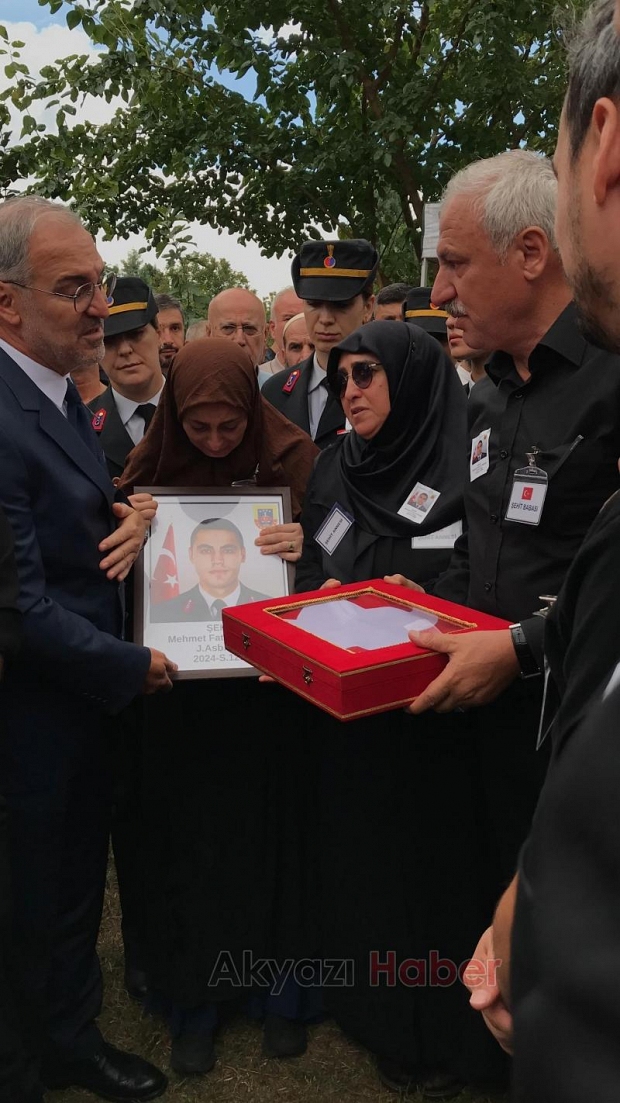 Şehit Astsubay Mehmet Fatih Çangır toprağa verildi