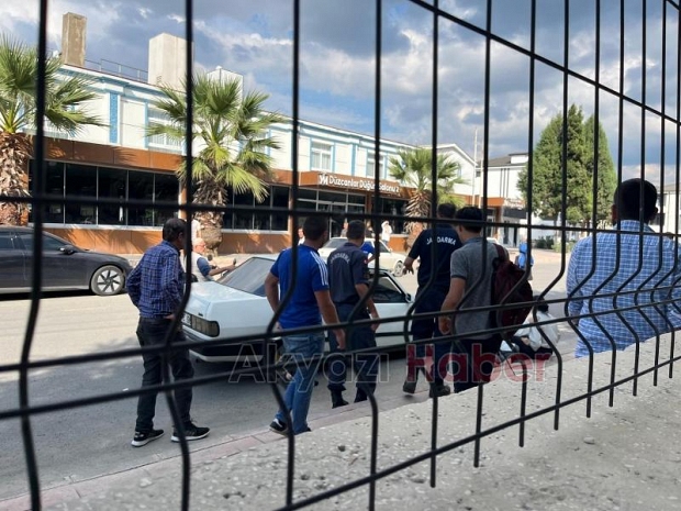 Okul çıkışı feci kaza: Öğrenci ağır yaralı