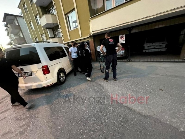 Akyazıda bir genç ölü bulundu