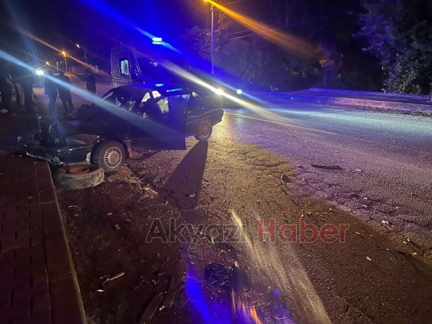 Küçücek Kavşağı'nda kaza: 1 yaralı