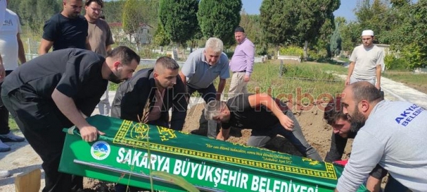 Genç berke ebediyete uğurlandı 
