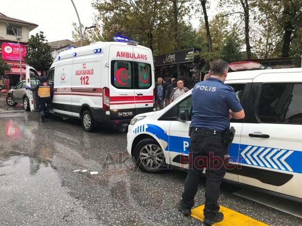 Yaya geçidinde otomobilin çarptığı kadın yaralandı