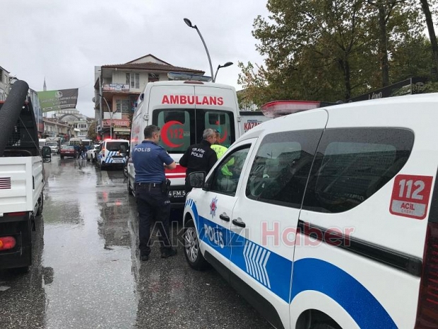 Yaya geçidinde otomobilin çarptığı kadın yaralandı