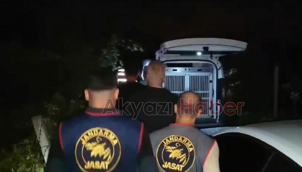 Sakarya'da uyuşturucu ve kaçakçılık operasyonları