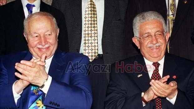Recai Kutan hayatını kaybetti