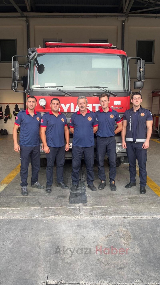 Akyazı'da 26 yıl itfaiyecilik yapan Recep Bektaş emekli oldu