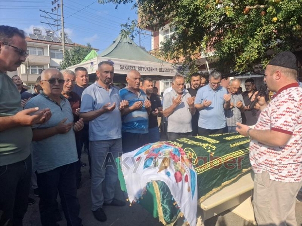Emine Aktaş dualarla defnedildi