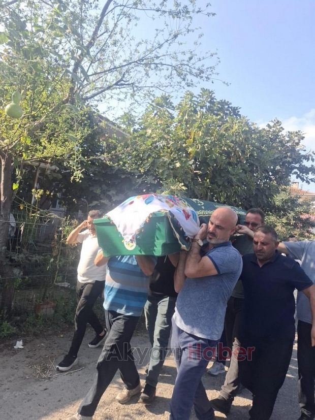 Emine Aktaş dualarla defnedildi