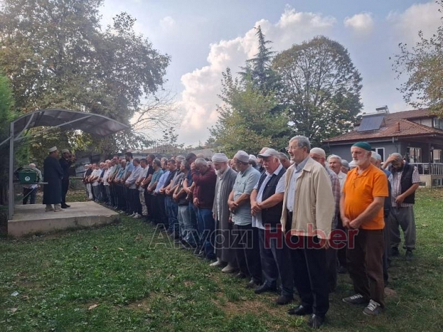 Emine Aktaş dualarla defnedildi