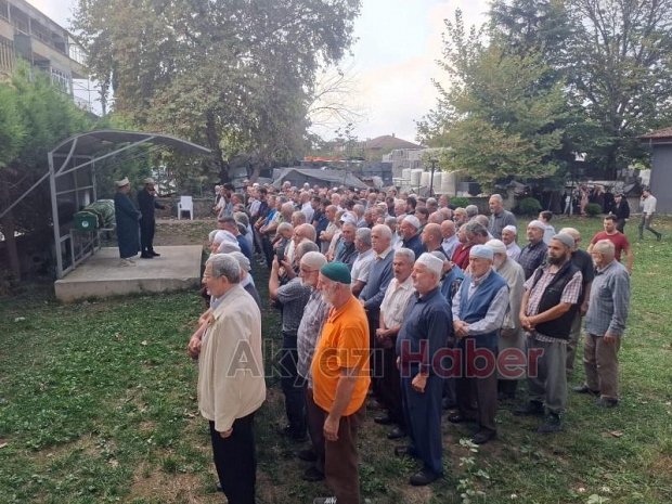 Emine Aktaş dualarla defnedildi