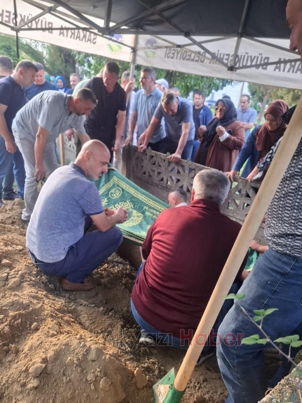 Emine Aktaş dualarla defnedildi