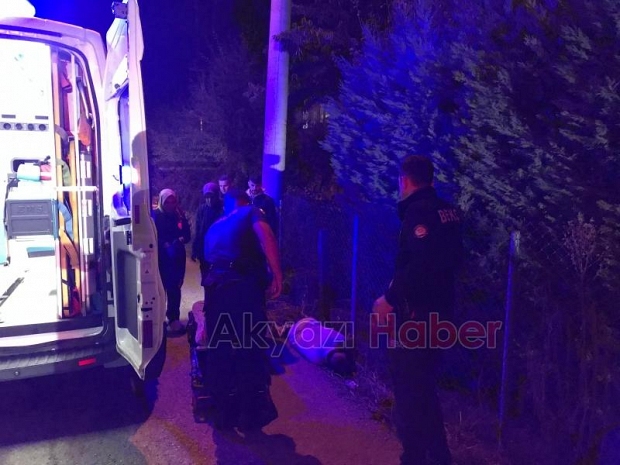 Alkol alıp yol kenarında sızıp kaldı