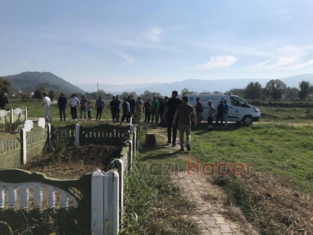 19 yaşındaki Aleyna Yenilmez gözyaşlarıyla toprağa verildi