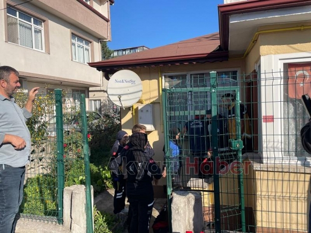 Ses gelmeyince kapıyı itfaiye açtı
