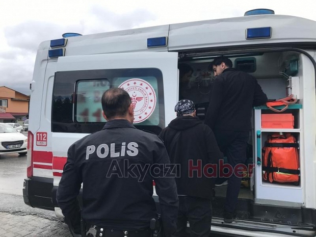 Caddede kafa kafaya çarpıştılar 1 yaralı