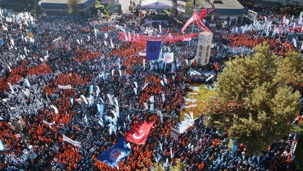 Türk iş'den geçinemiyoruz mitingi