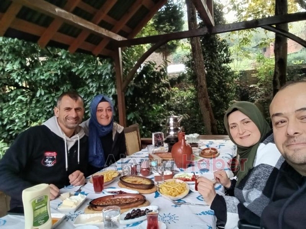 Depremzede çiftten SAKTİM'e ziyaret