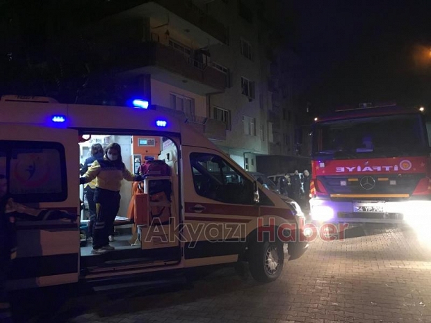 Evde yangın bir kişi hastaneye kaldırıldı