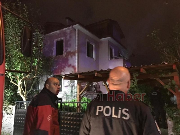 Evde yangın bir kişi hastaneye kaldırıldı