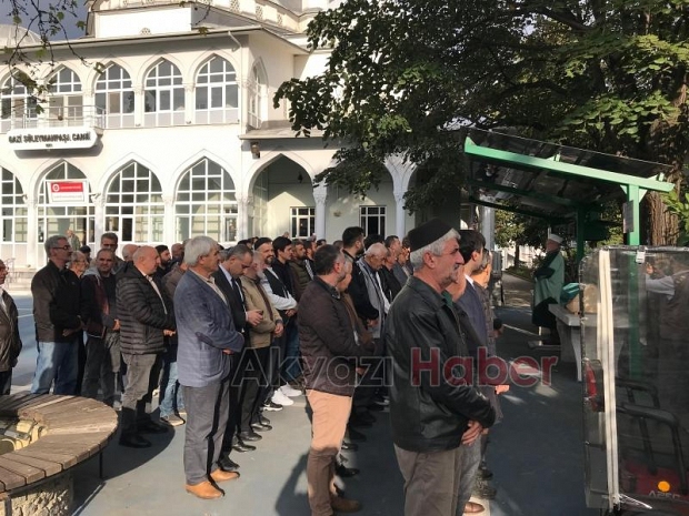 Annesi böbreğini vermişti 2,5 yaşındaki İpek melek oldu