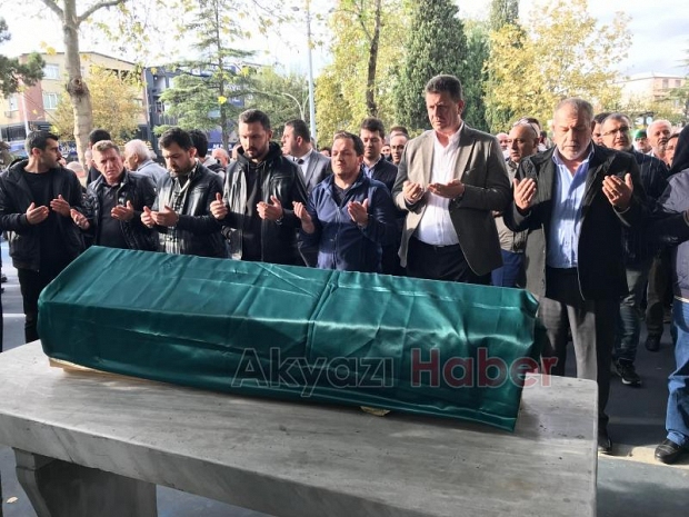 Annesi böbreğini vermişti 2,5 yaşındaki İpek melek oldu
