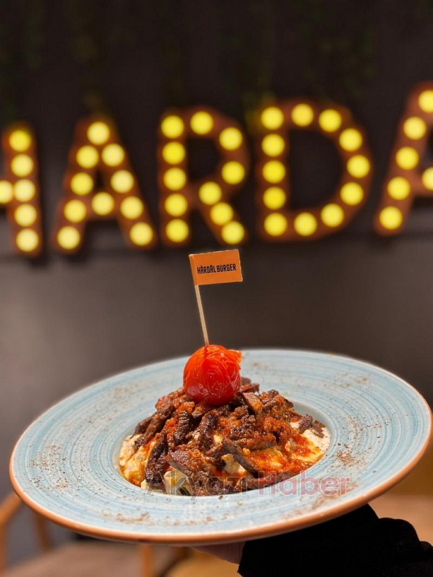 Hardal Burger Damakta İz Bırakan Gerçek Lezzetler!