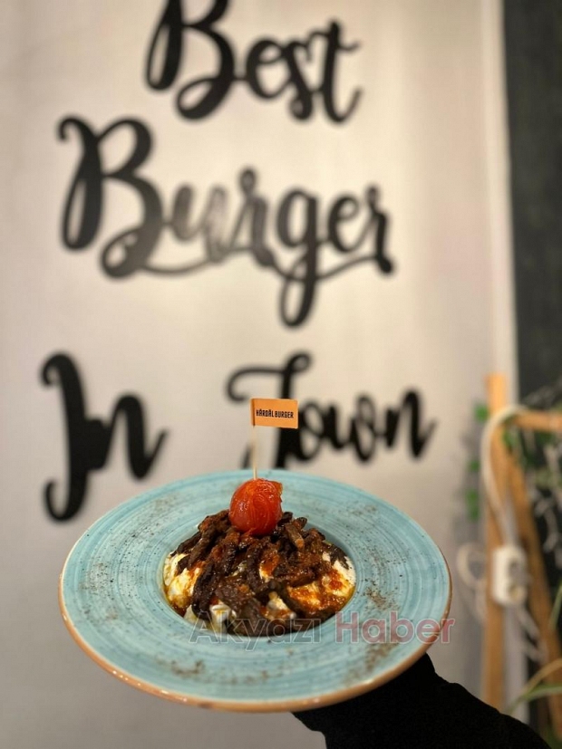 Hardal Burger Damakta İz Bırakan Gerçek Lezzetler!