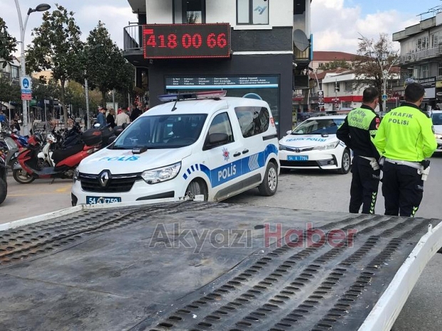 Akyazı'da motosiklet denetimi