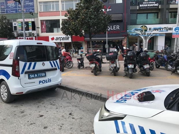 Akyazı'da motosiklet denetimi