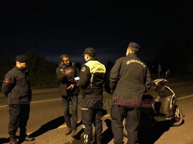 Alkollü motosikletli kaza yaptı