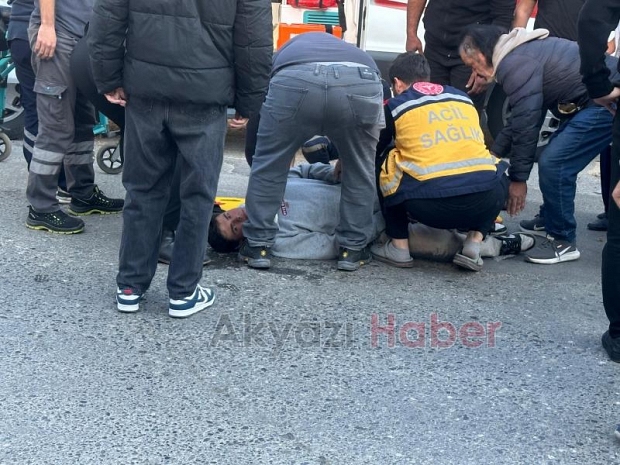 Kamyonet ile motosiklet çarpıştı: 2 yaralı