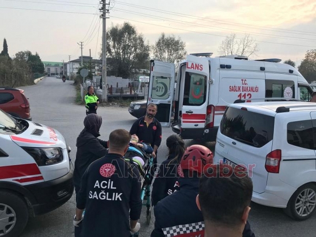 Cadde'de korkutan kaza kafa kafaya çarpıştılar 2 yaralı 