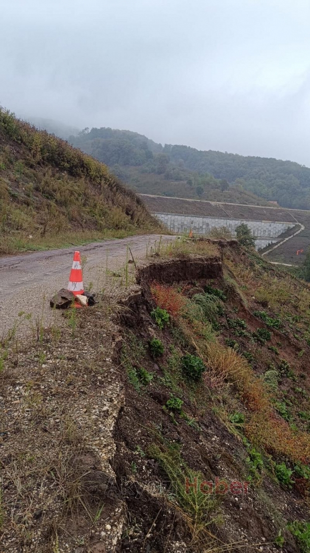 Durmuşlar'da yol tepkisi