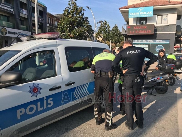 Cadde Üzerinde Motosiklet Denetimi: Polis Sıkı Takipte