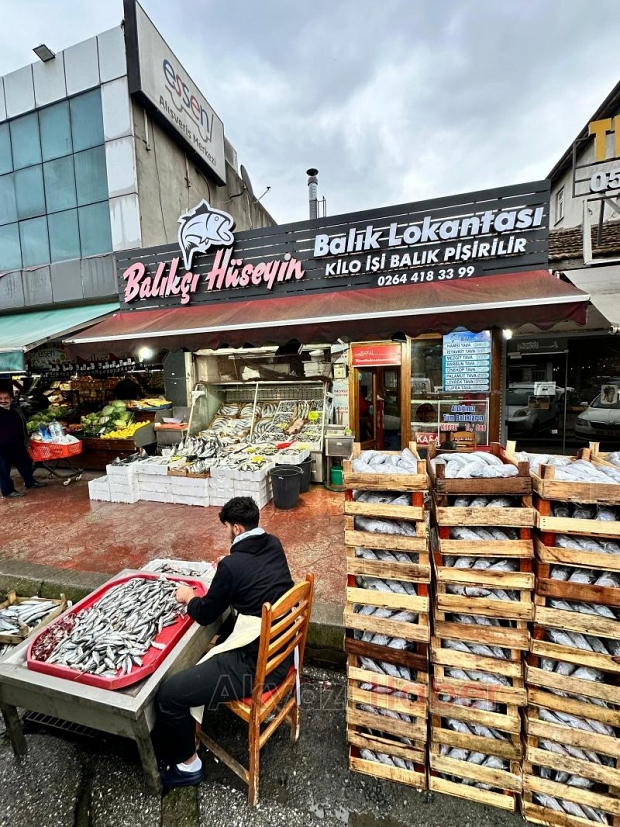 Akyazı balığa doyacak Balıkçı Hüseyin'den muhteşem kampanya