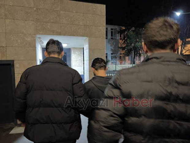 Şüphe üzerine durduruldu, göçmen kaçakçısı çıktı