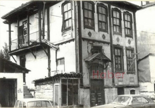 Yangında zarar gören asırlık konak restore edilecek