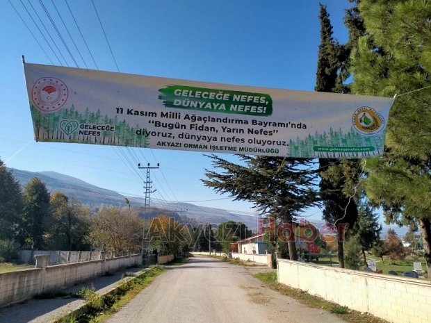 Dokurcun'da bin fidan toprakla buluştu
