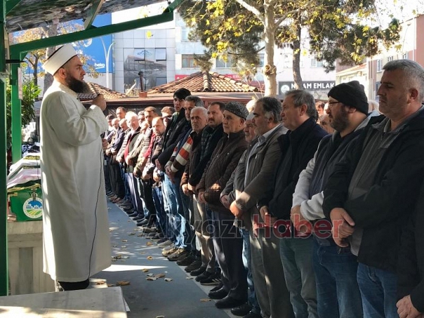 Emekli öğretmen zeki Kılıçkeser defnedildi.