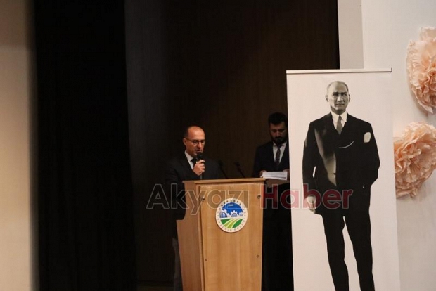 Akyazı da Büyük Önder Atatürk törenle anıldı