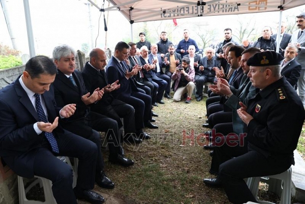 Şehit Kaymakam Safitürk, vefatının 8’nci yılında kabri başında anıldı