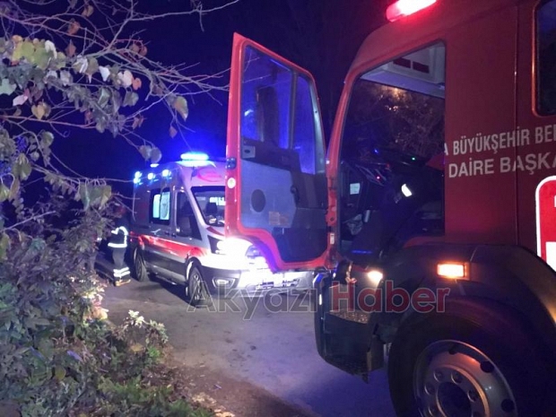 Ev yolunda kaza 4 yaralı