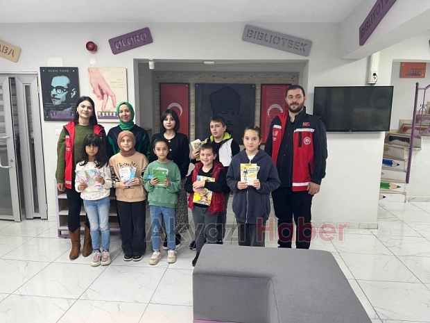 Akyazı SGM'de şehit ve gazi yakını çocuklar için etkinlik