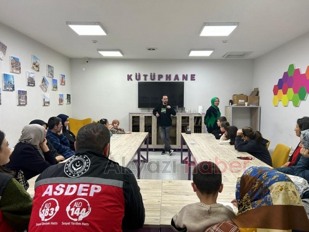 Akyazı SGM'de şehit ve gazi yakını çocuklar için etkinlik