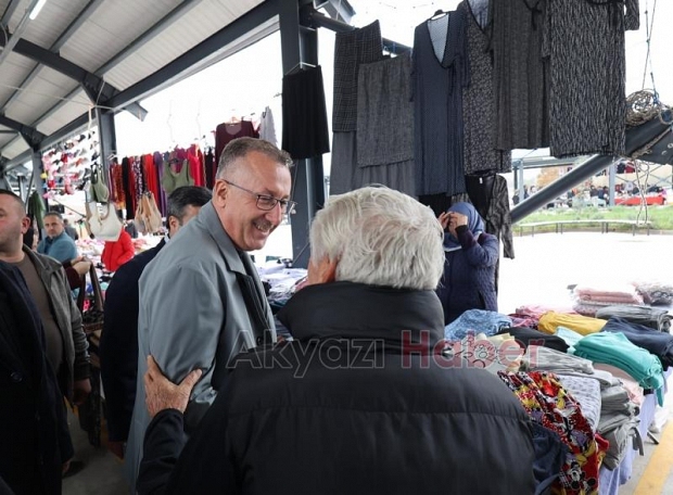 Camili-Karaman Pazar Yeri'nde Giyim ve Kumaş Pazarı açıldı